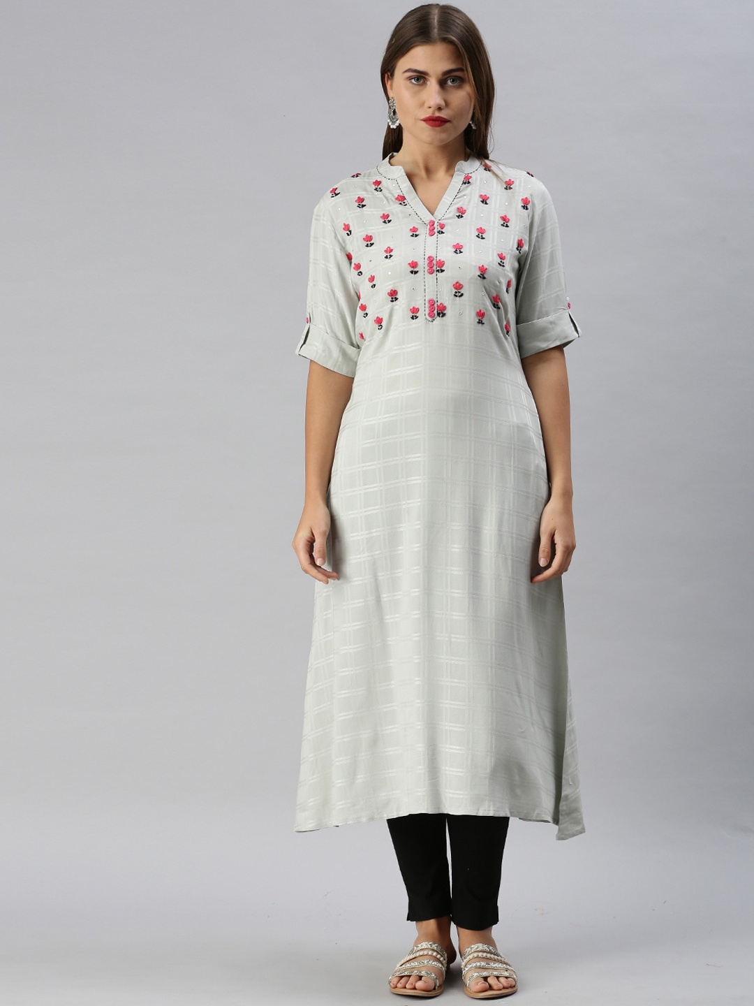 Soch Women Grey & Red Floral Embroidered Mandarin Collar Thread Work A-Line Kurta