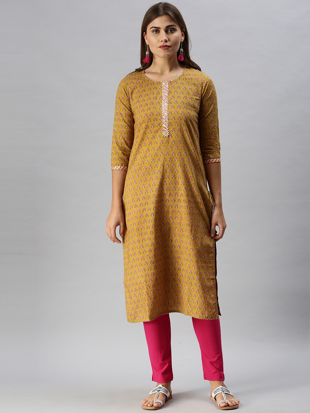 

Soch Women Olive Green Floral Printed Kurta