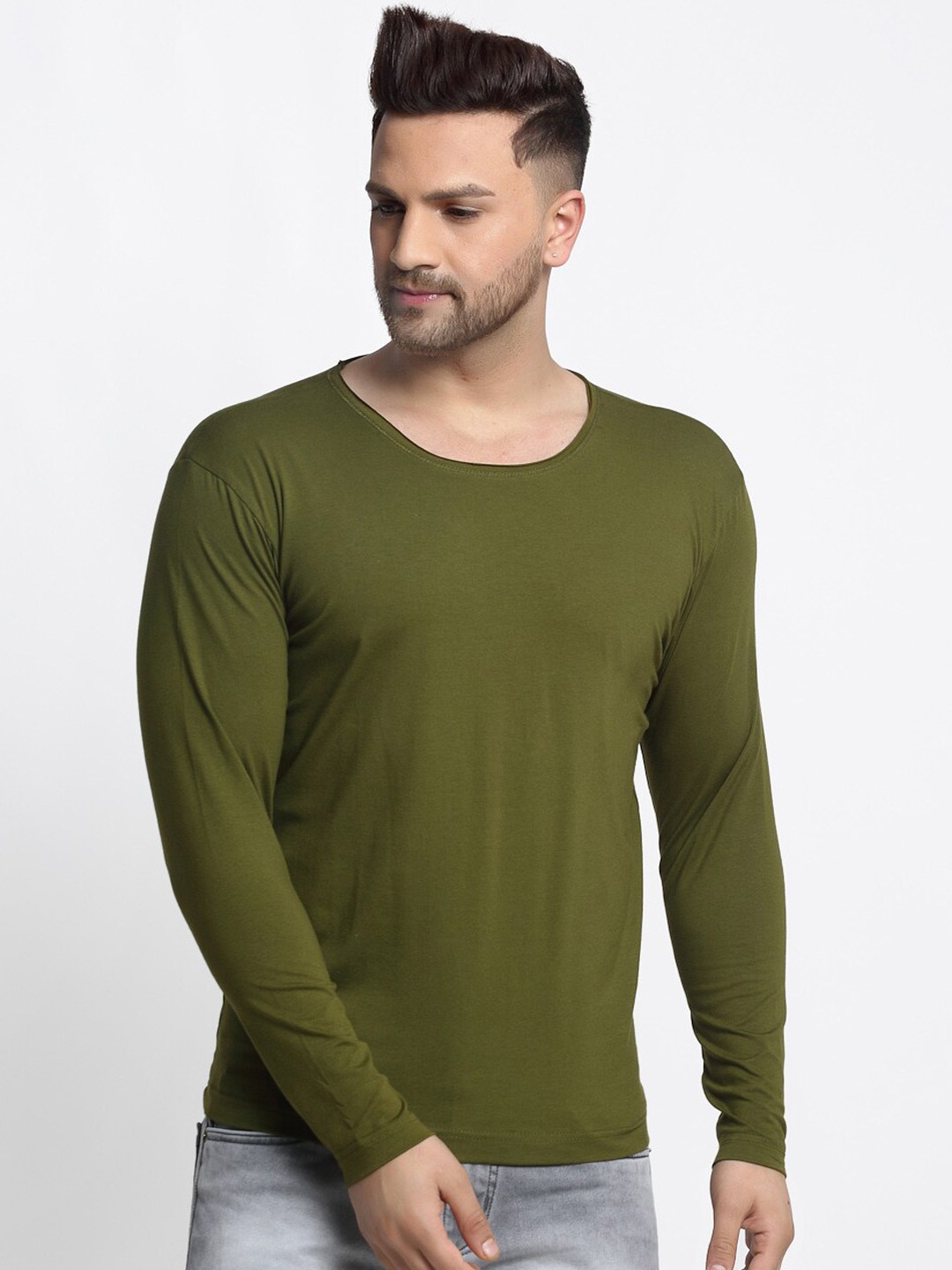 

Friskers Men Olive Green Solid Round Neck T-shirt