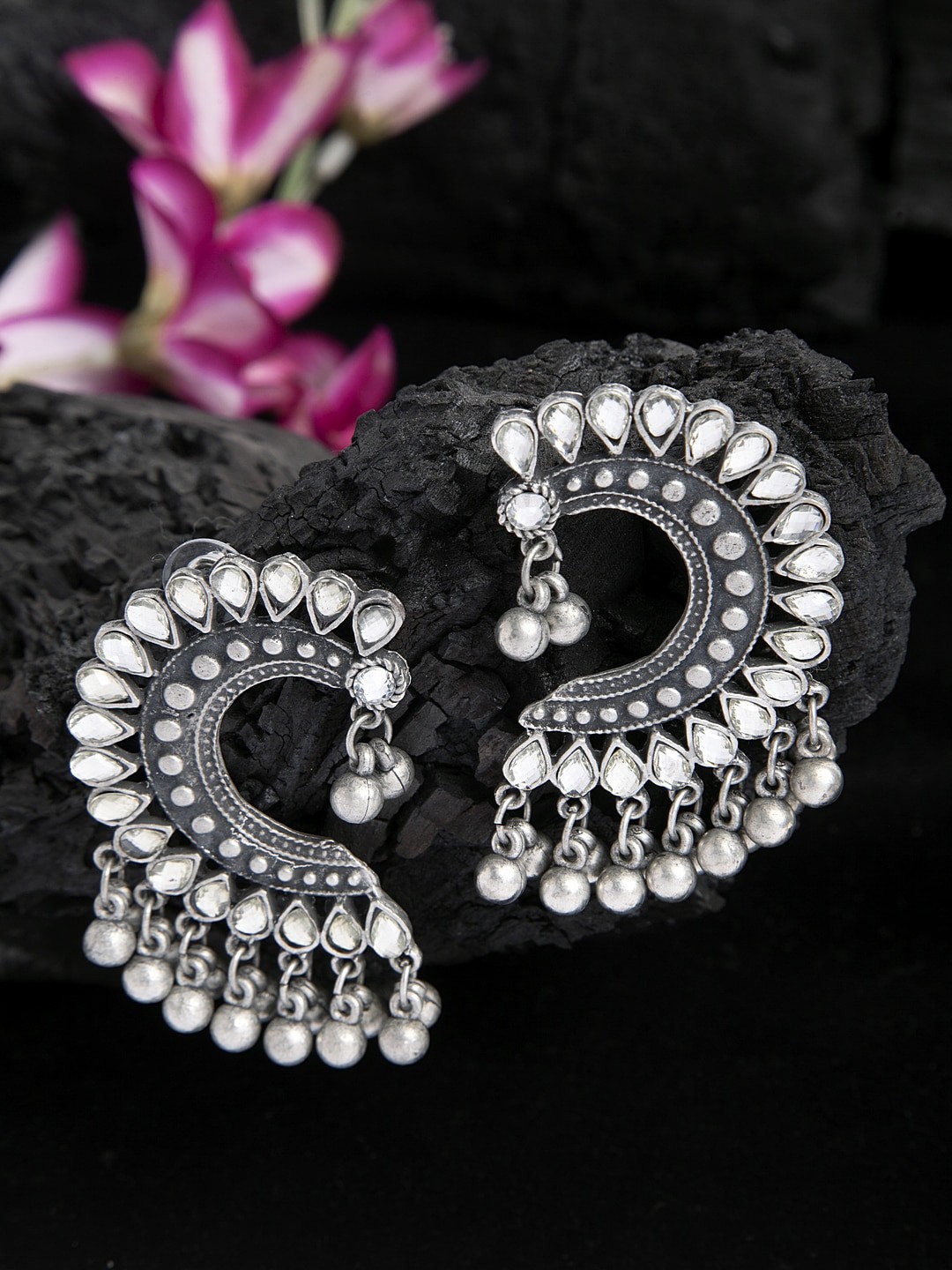 

Moedbuille Ghungroo & Stones Studded Tribal Design Oxidised Silver Plated Handcrafted Studs