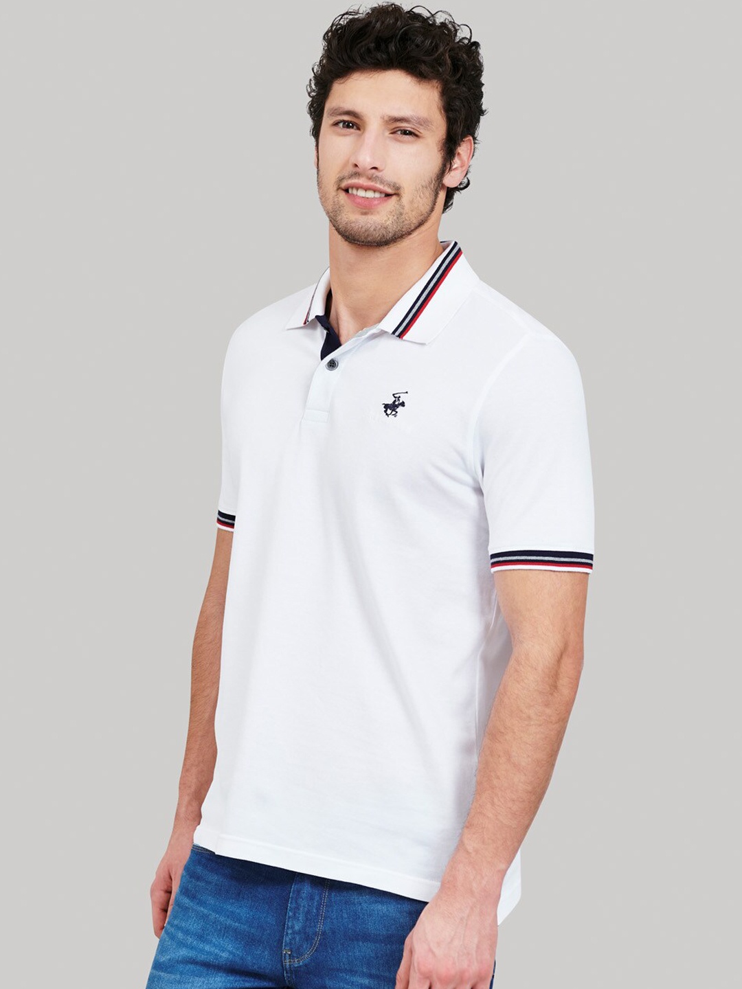 

Beverly Hills Polo Club Men White Self Design Hood T-shirt