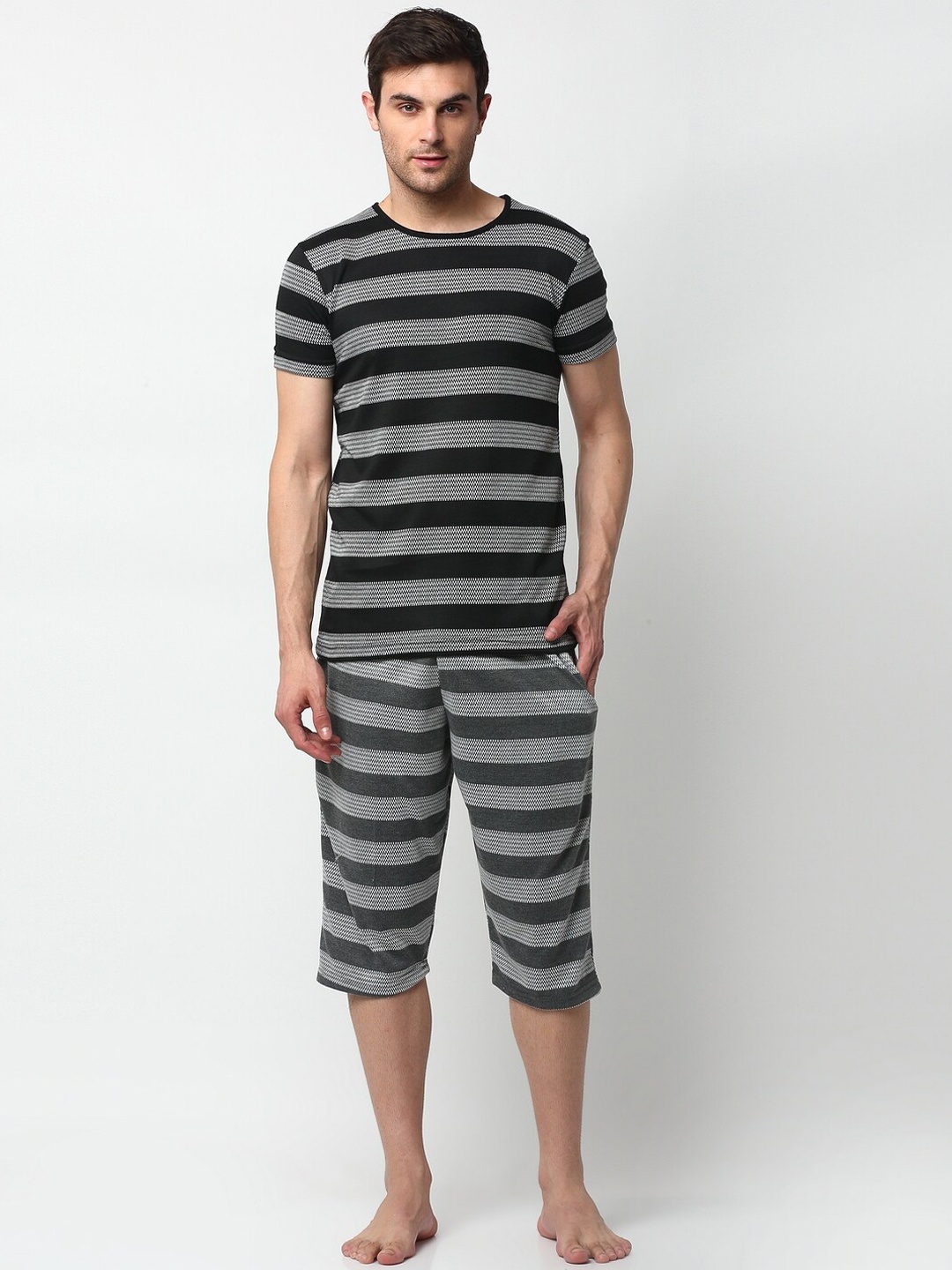 

VIMAL JONNEY Men Grey Melange & Black Striped Night suit