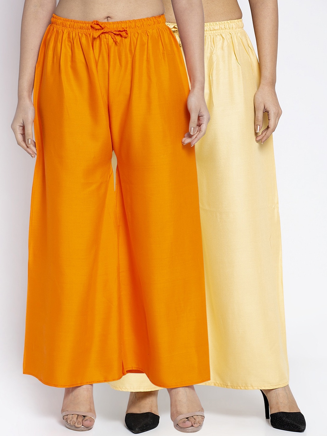

GRACIT Women Mustard & Beige Solid Flared Palazzos