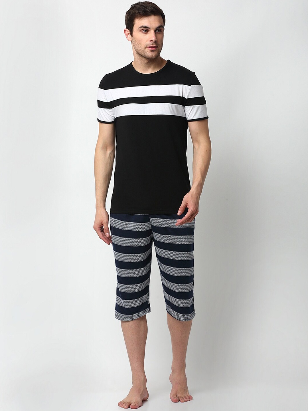 VIMAL JONNEY Men Black & Grey Striped Night suit