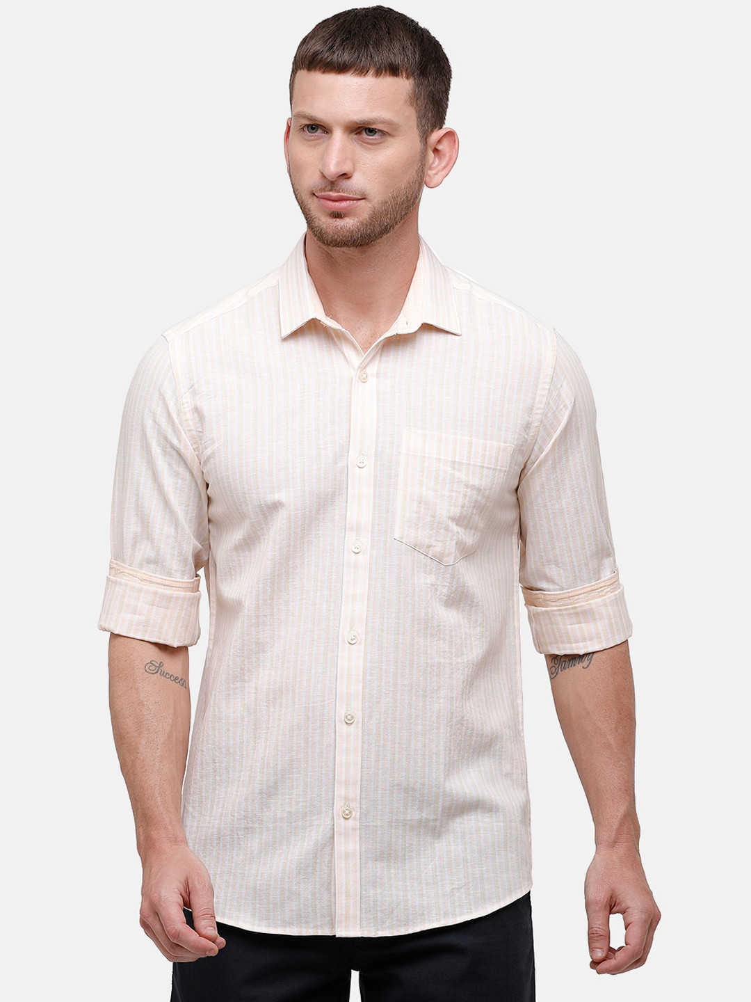 

CAVALLO by Linen Club Men Peach-Coloured & White Striped Linen-Cotton Casual Shirt