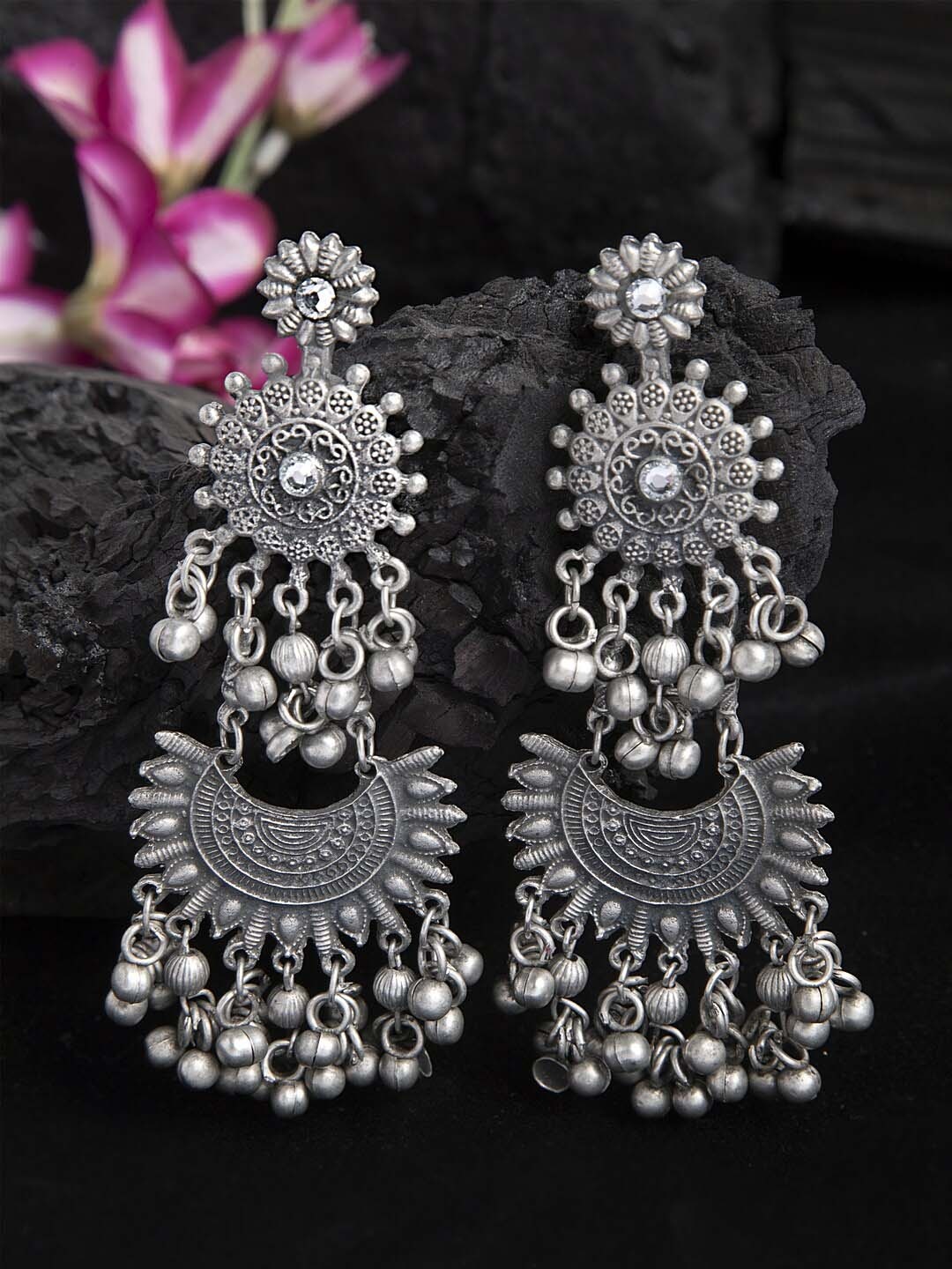 

Moedbuille Silver Handcrafted Tribal Chandbalis