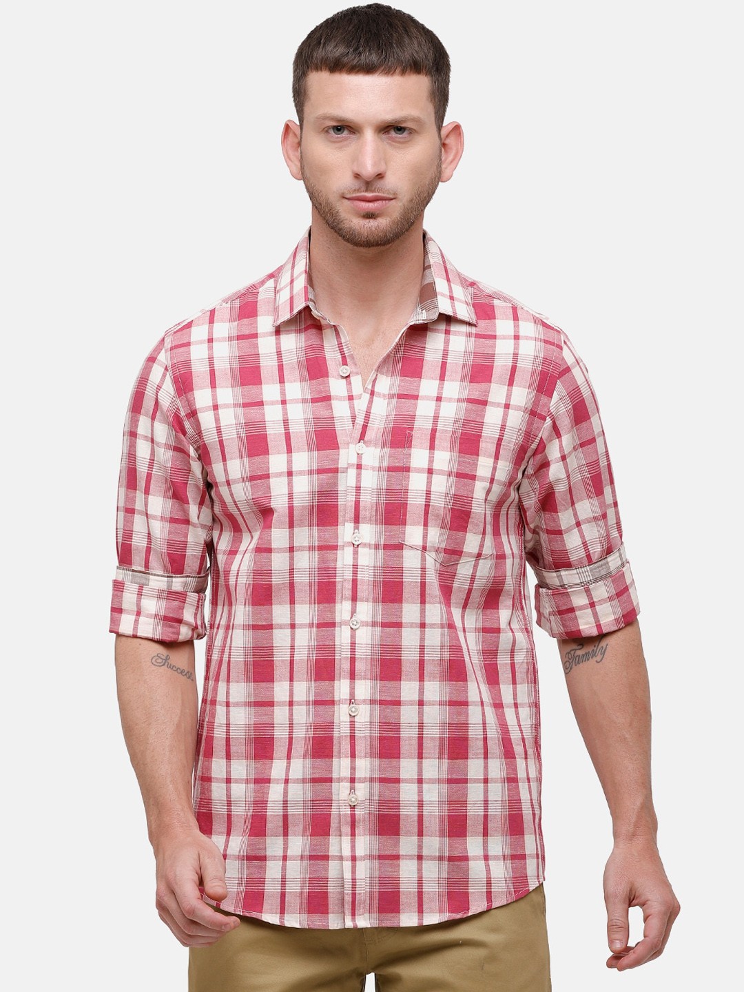 

CAVALLO by Linen Club Men Pink & Beige Regular Fit Checked Casual Shirt