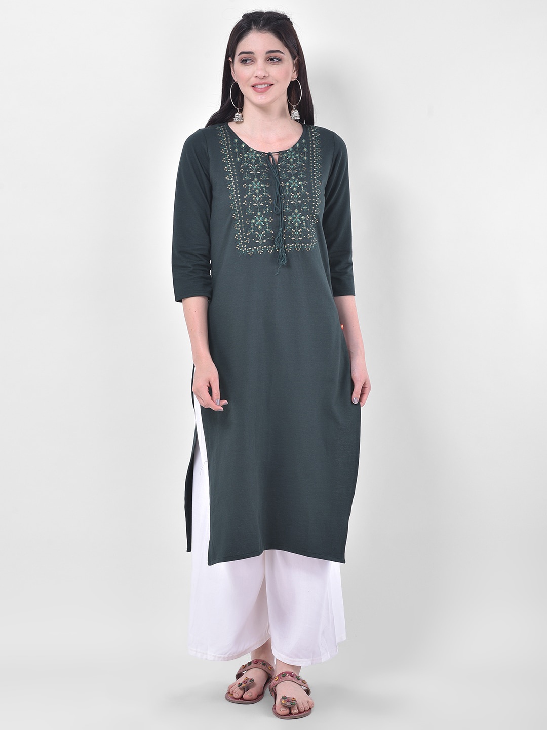 

Span Women Green Ethnic Motifs Yoke Design Sequins Kurta
