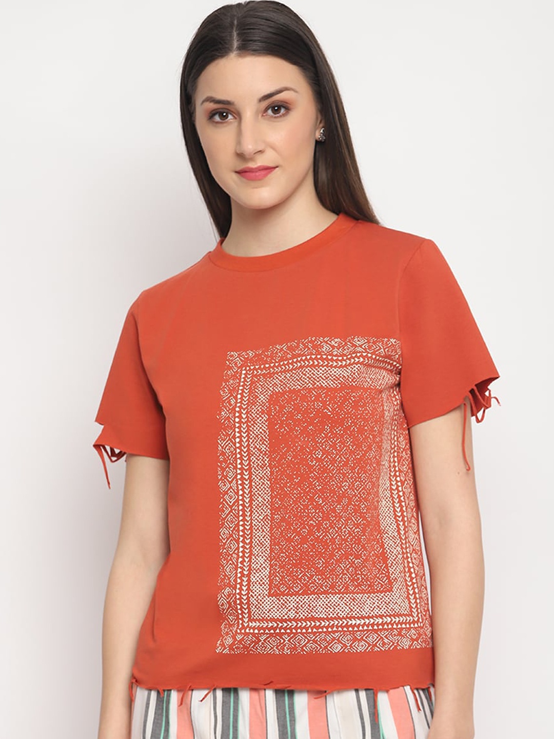 

OTORVA Women Orange Cotton Printed Round Neck T-shirt