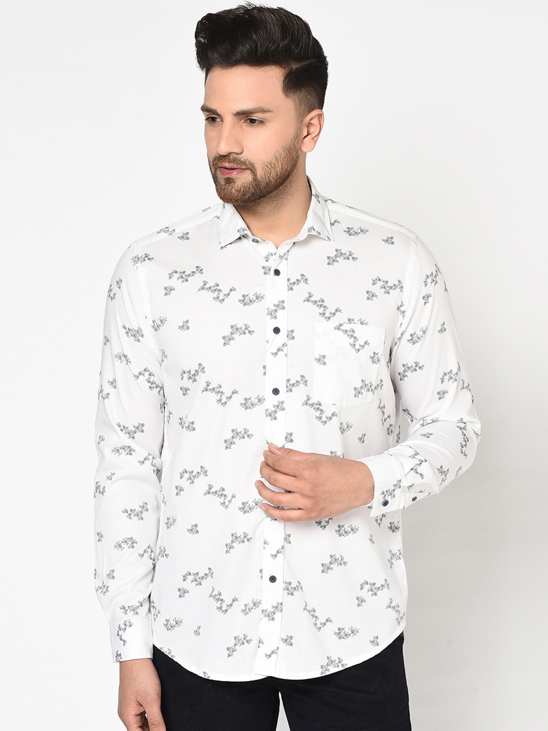 

Blackberrys Men White Slim Fit Printed Casual Shirt