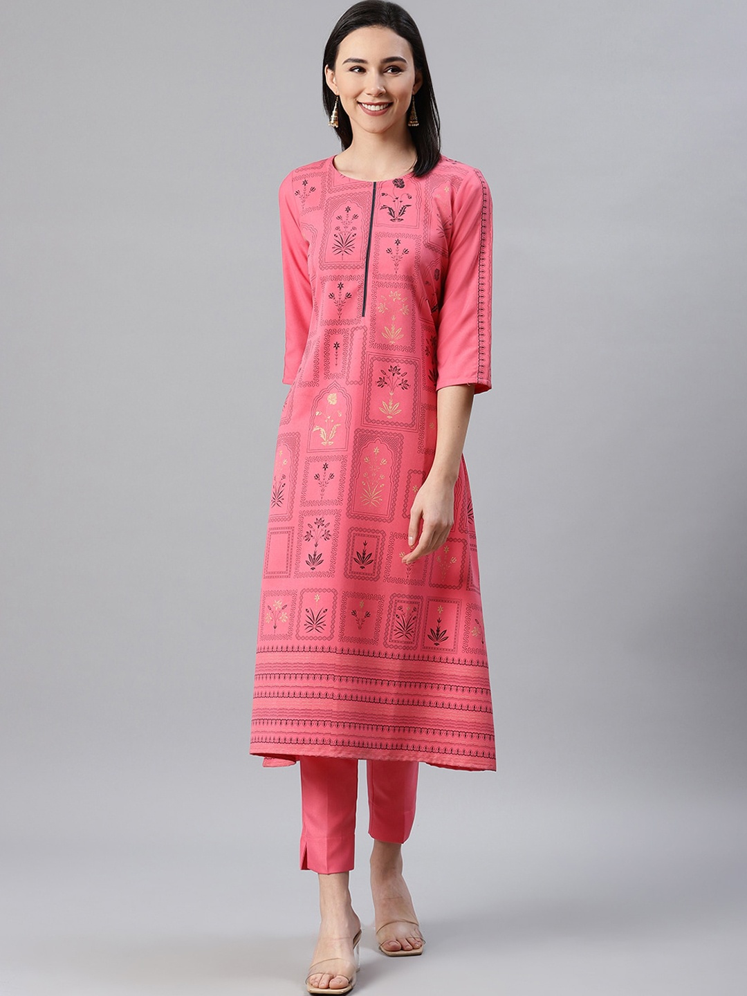

ZIYAA Women Pink & Navy Blue Printed Kurta with Trousers