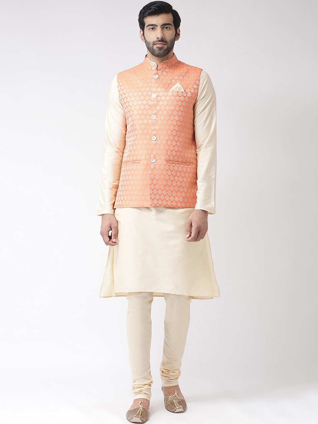 

KISAH Men Cream-Coloured & Peach-Coloured Solid Kurta with Churidar & Nehru Jacket