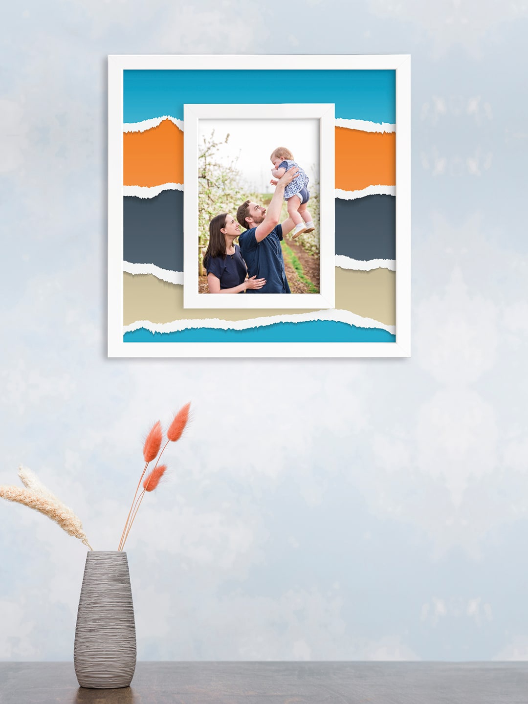 

RANDOM Blue & White Printed Wall Photo Frame