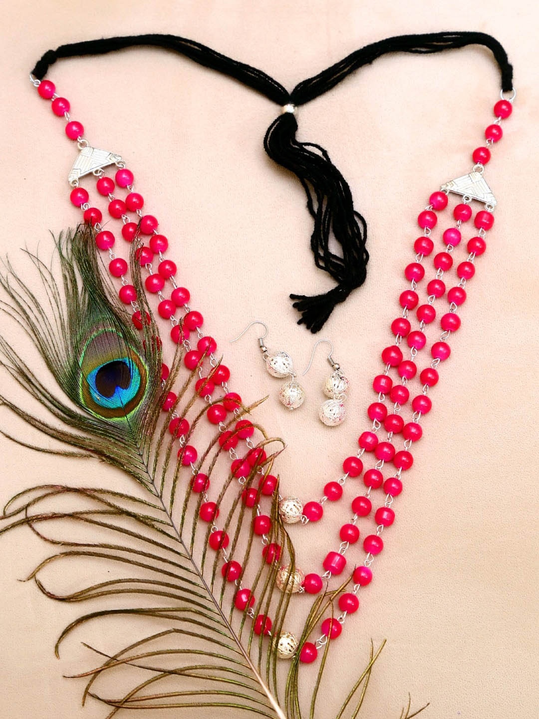 

Crunchy Fashion Oxidized Silver-Toned Pink Beaded Layered Jewellery Set, Red