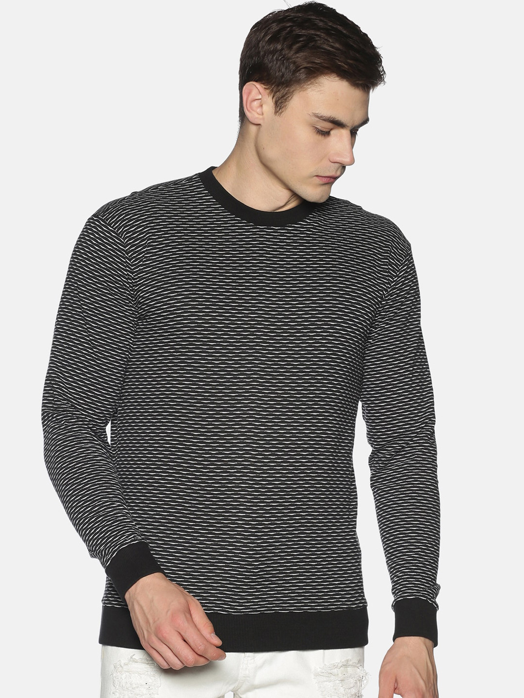 

UrGear Men Black Self Design Round Neck T-shirt