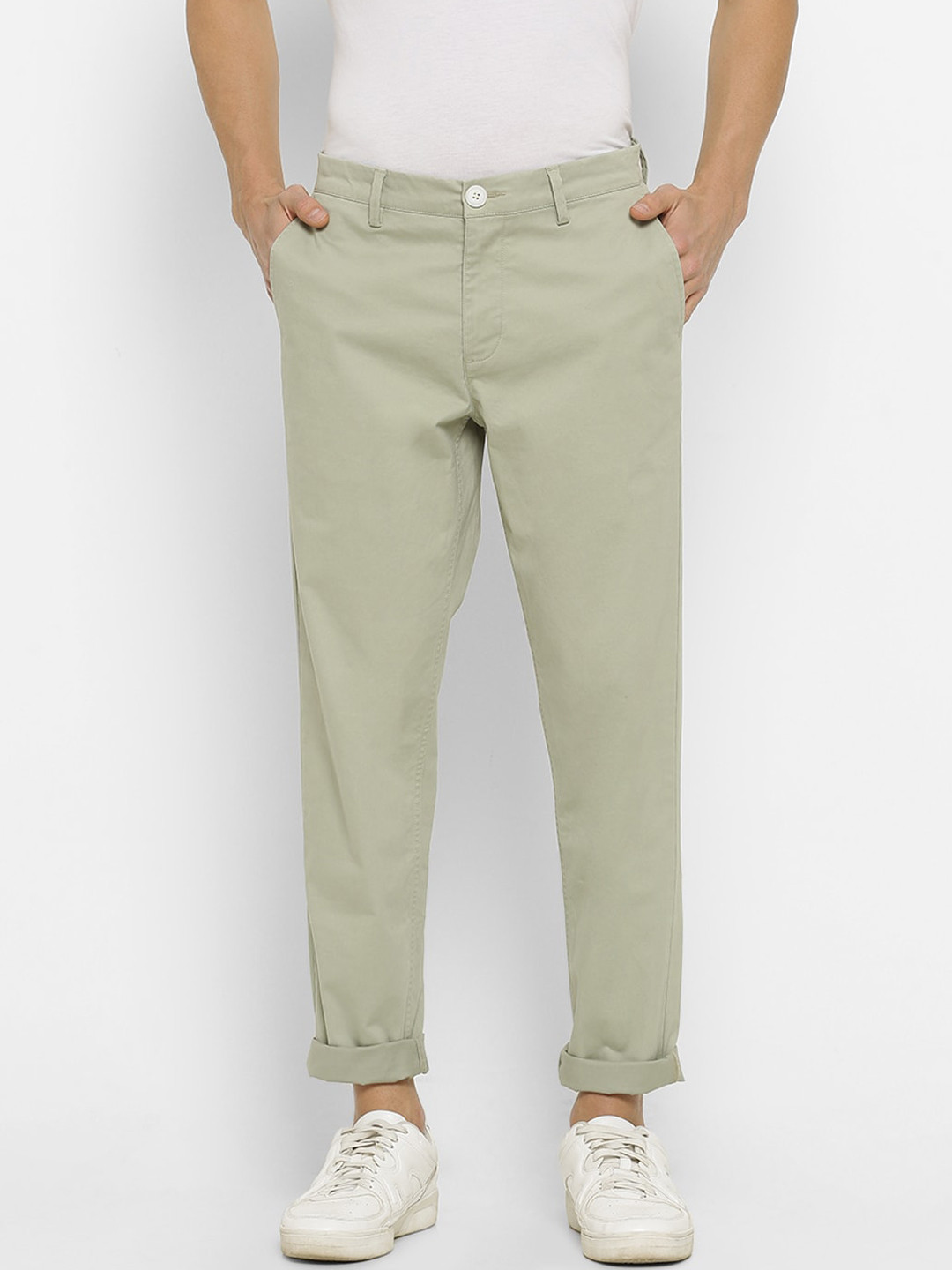 

FOREVER 21 Men Olive Green Regular Fit Solid Chinos
