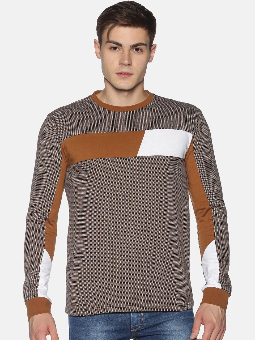 

UrGear Men Brown Colourblocked Round Neck T-shirt