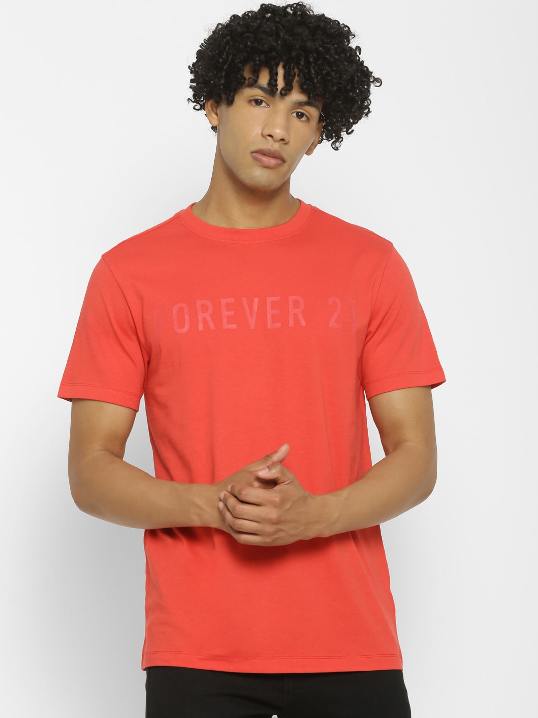 

FOREVER 21 Men Red Printed Round Neck T-shirt