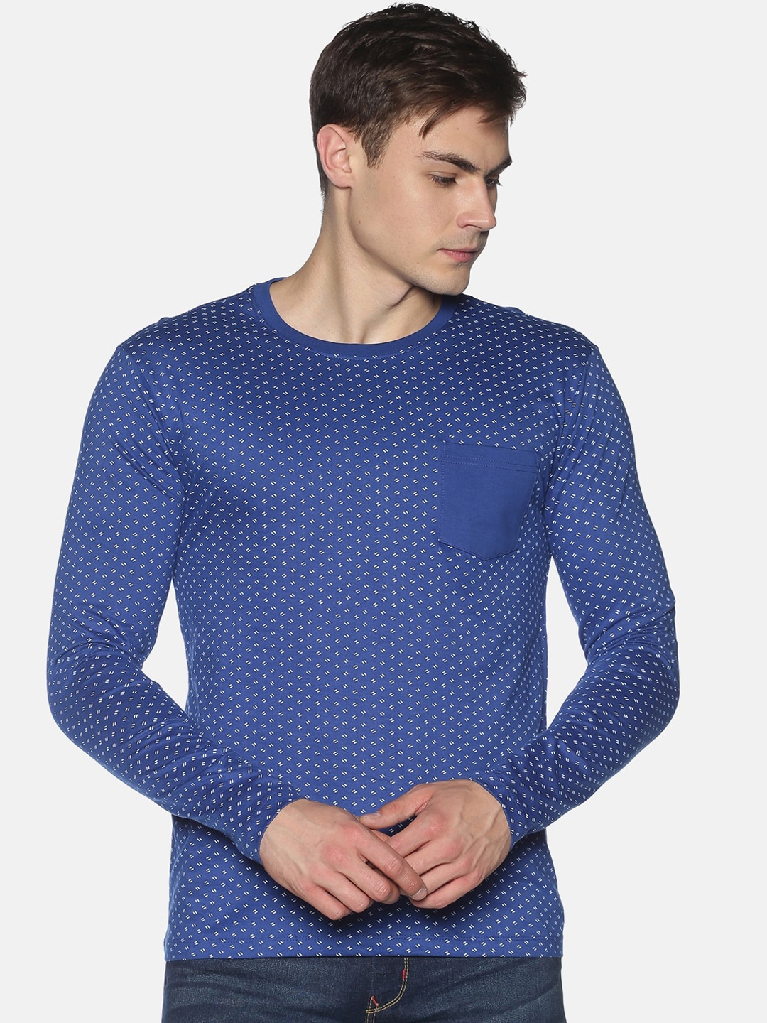 

UrGear Men Blue Printed Round Neck T-shirt