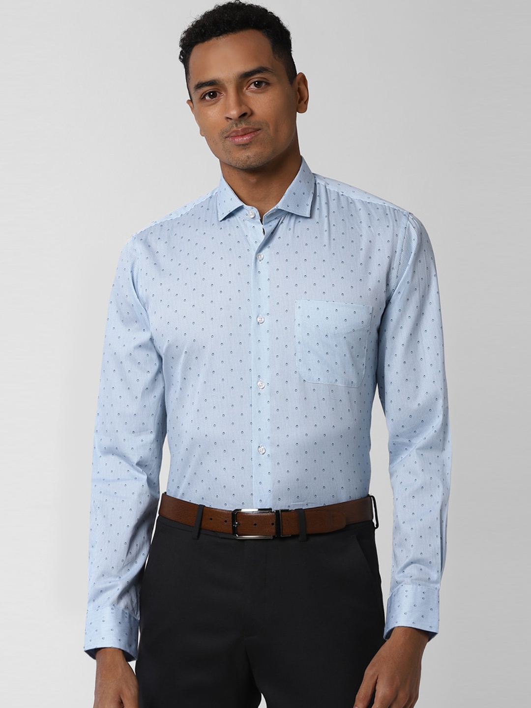 

Peter England Men Blue Slim Fit Printed Casual Shirt