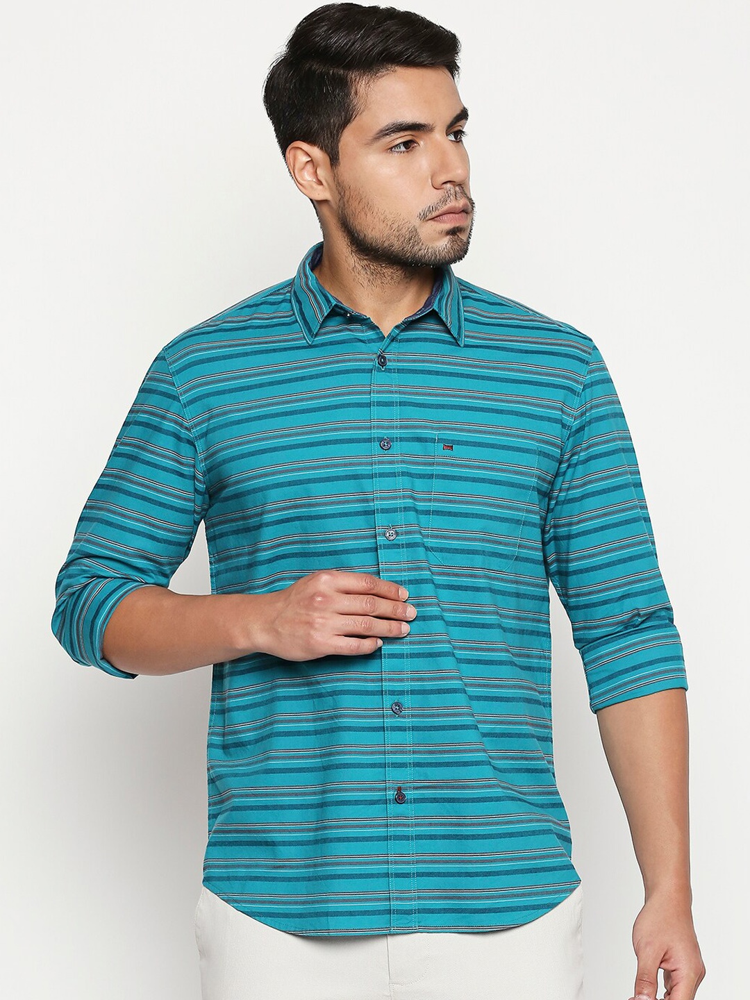 

Basics Men Green Slim Fit Striped Casual Shirt