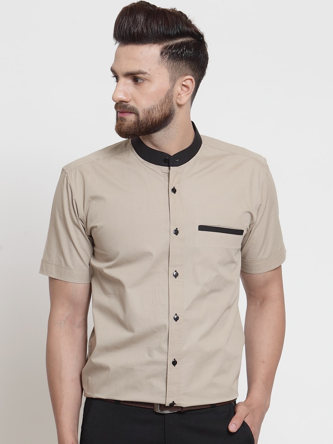 

Purple State Men Beige Slim Fit Solid Semiformal Shirt