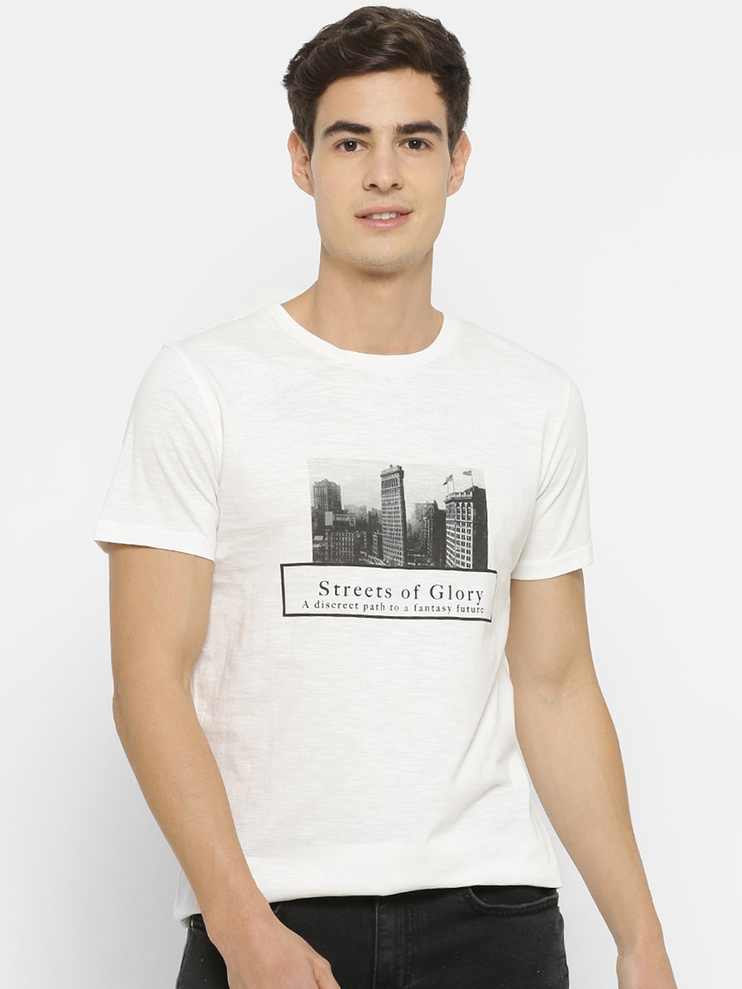 FOREVER 21 Men White Printed Round Neck T-shirt