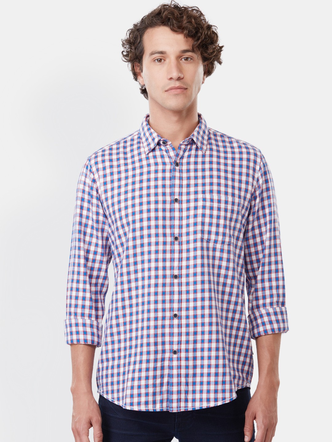 

Pepe Jeans Men Blue & Off-White Regular Fit Checked Casual Shirt
