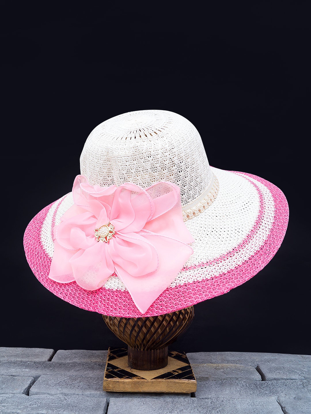 

Golden Peacock Women Pink & White Woven-Design Straw Sun Hat