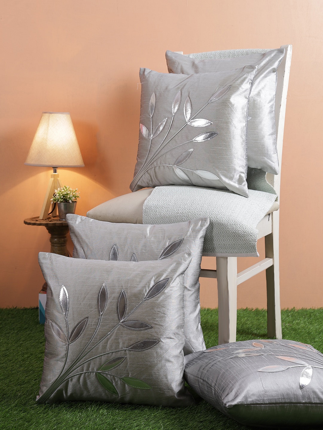

ROMEE Silver-Toned Set of 5 Embellished Square Cushion Covers