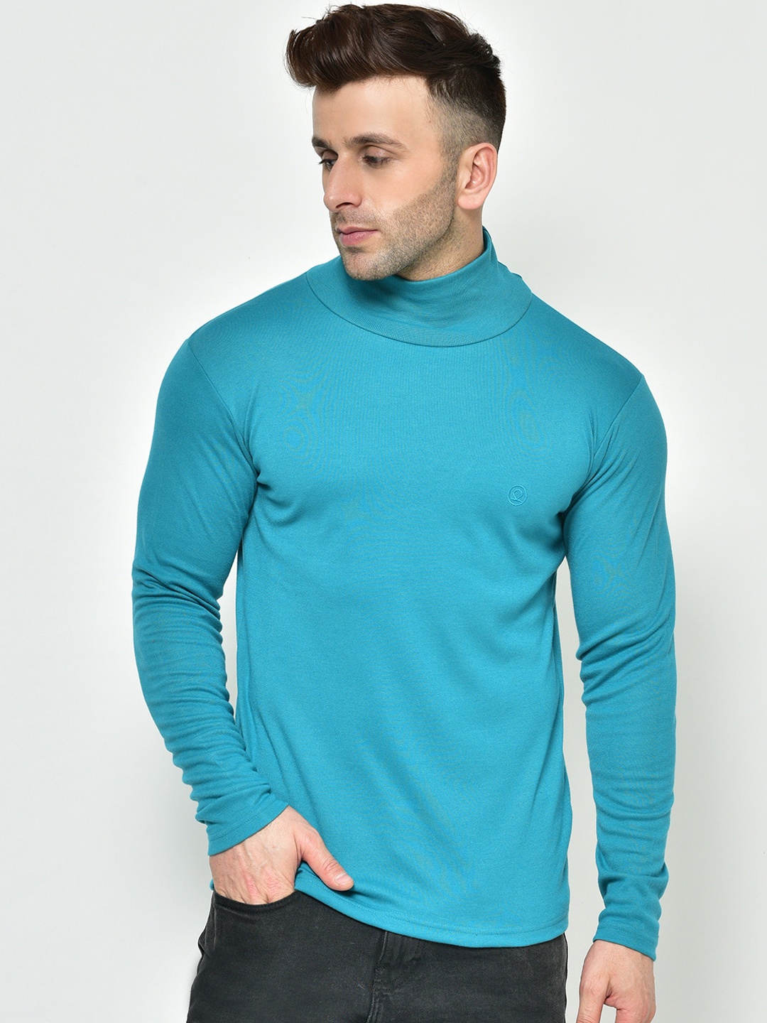 

CHKOKKO Men Sea Green Solid High Neck T-shirt