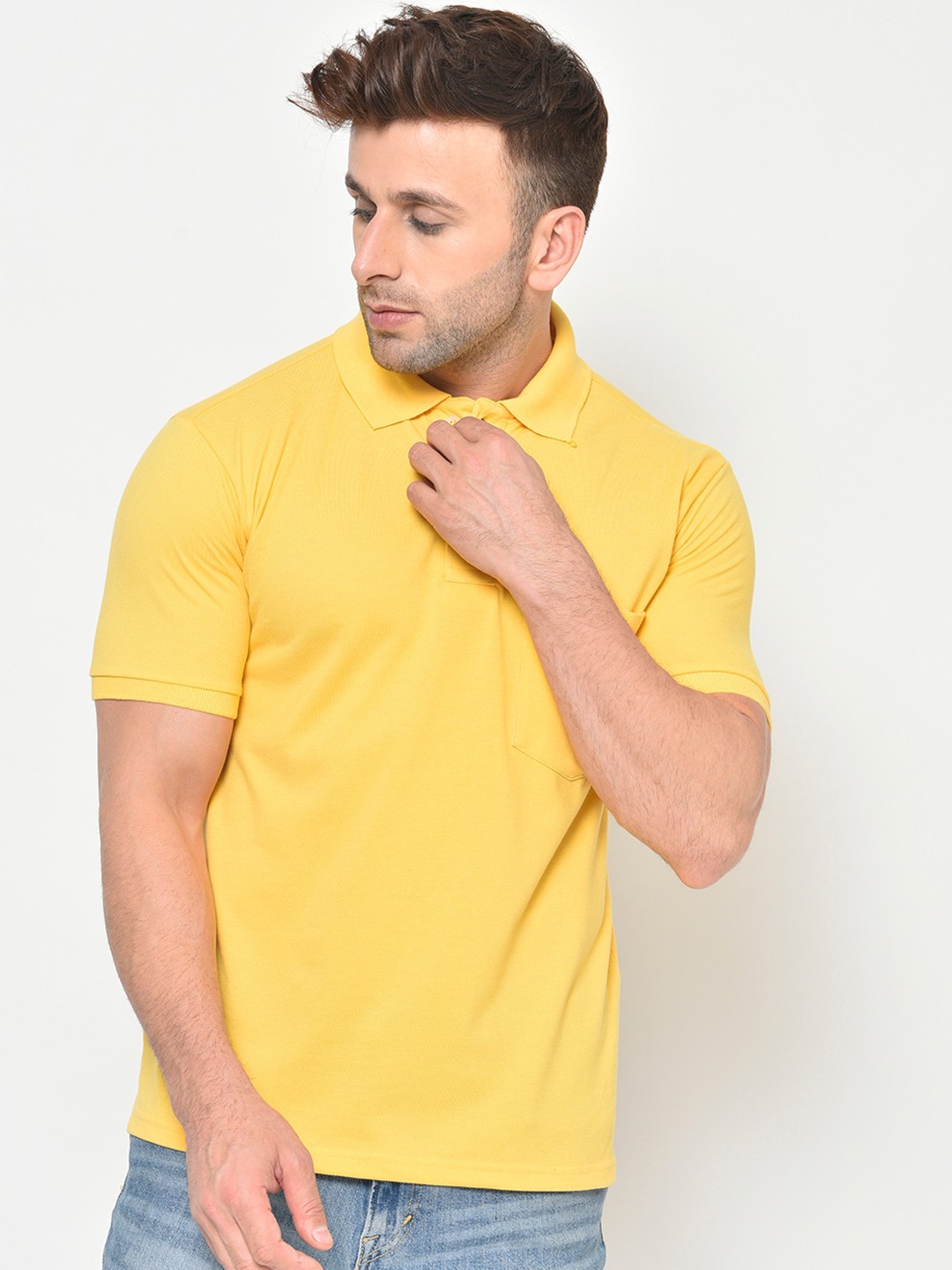 

CHKOKKO Men Yellow Solid Polo Collar T-shirt