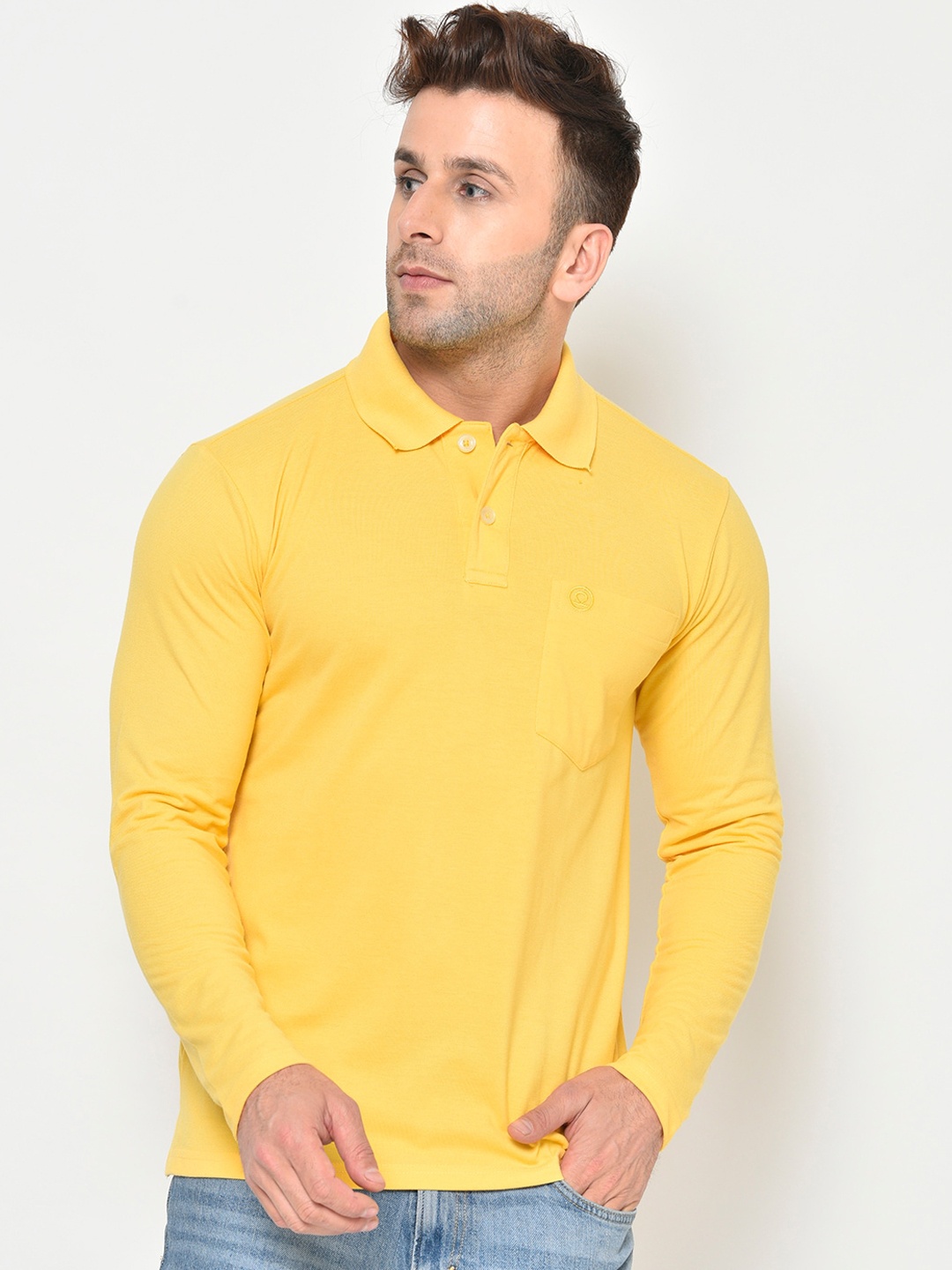 

CHKOKKO Men Yellow Solid Polo Collar T-shirt
