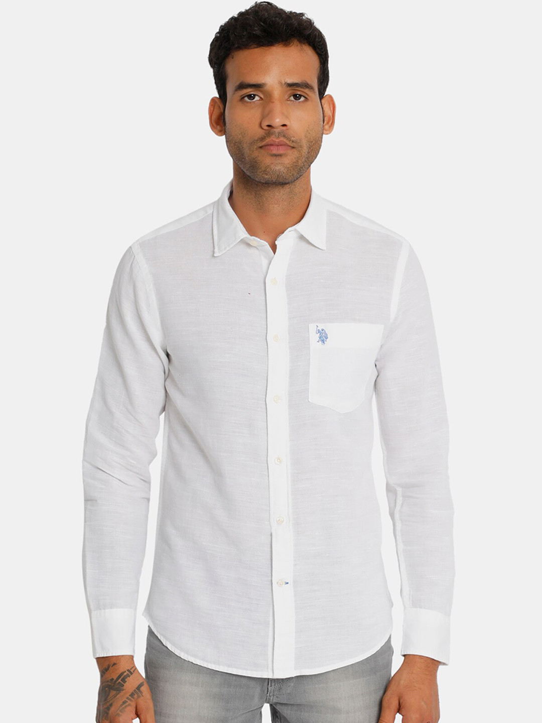 

U.S. Polo Assn. Men White Regular Fit Solid Cotton Casual Shirt