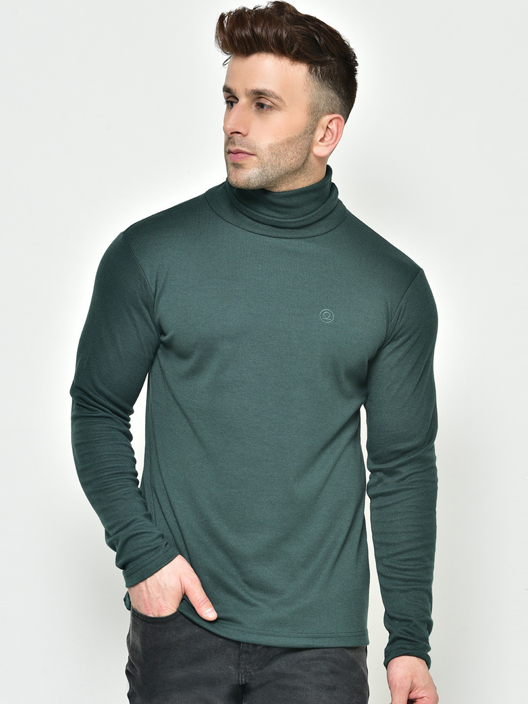 

CHKOKKO Men Green Solid High Neck T-shirt