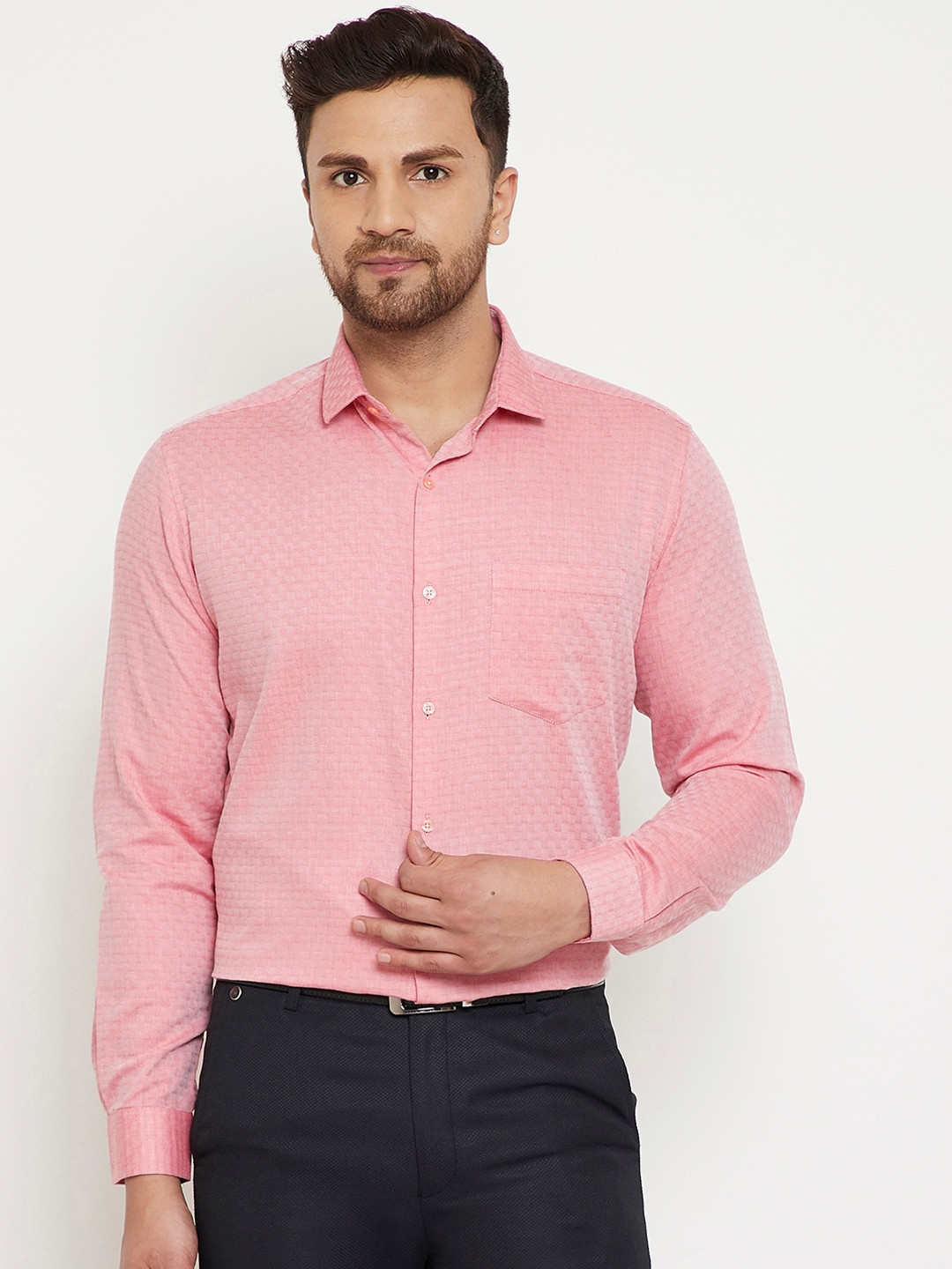 

Canary London Men Peach-Coloured Slim Fit Self Design Semiformal Shirt