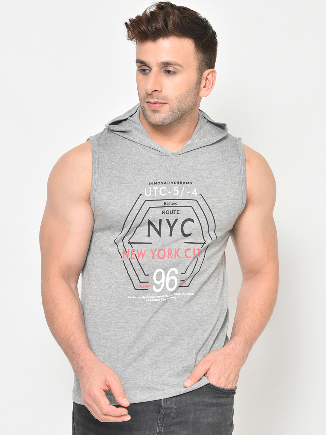 

CHKOKKO Men Grey Printed Hood Dry Fit Gym T-shirt