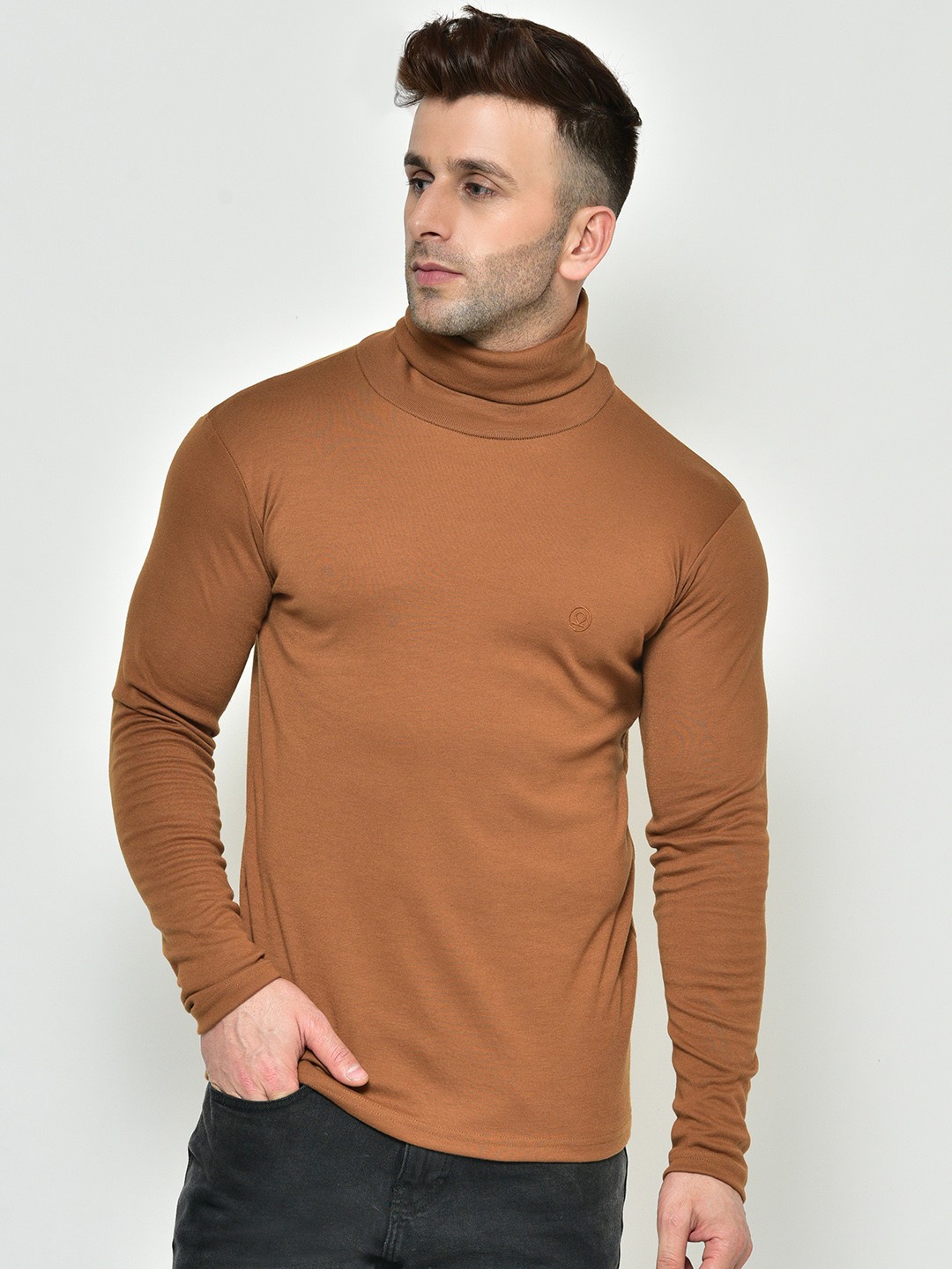 

Chkokko Men Brown Solid Turtle Neck T-shirt