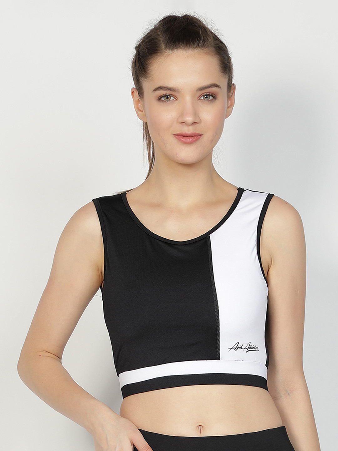 

AGIL ATHLETICA Black & White Colourblocked Removable Padding Workout Bra AW2115BKWH04BR