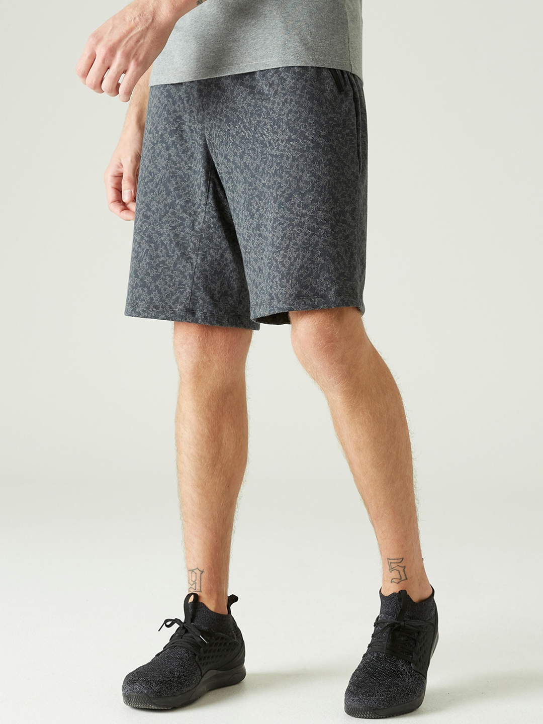 

NYAMBA By Decathlon Men Grey Solid Regular Fit Regular Pilates Shorts