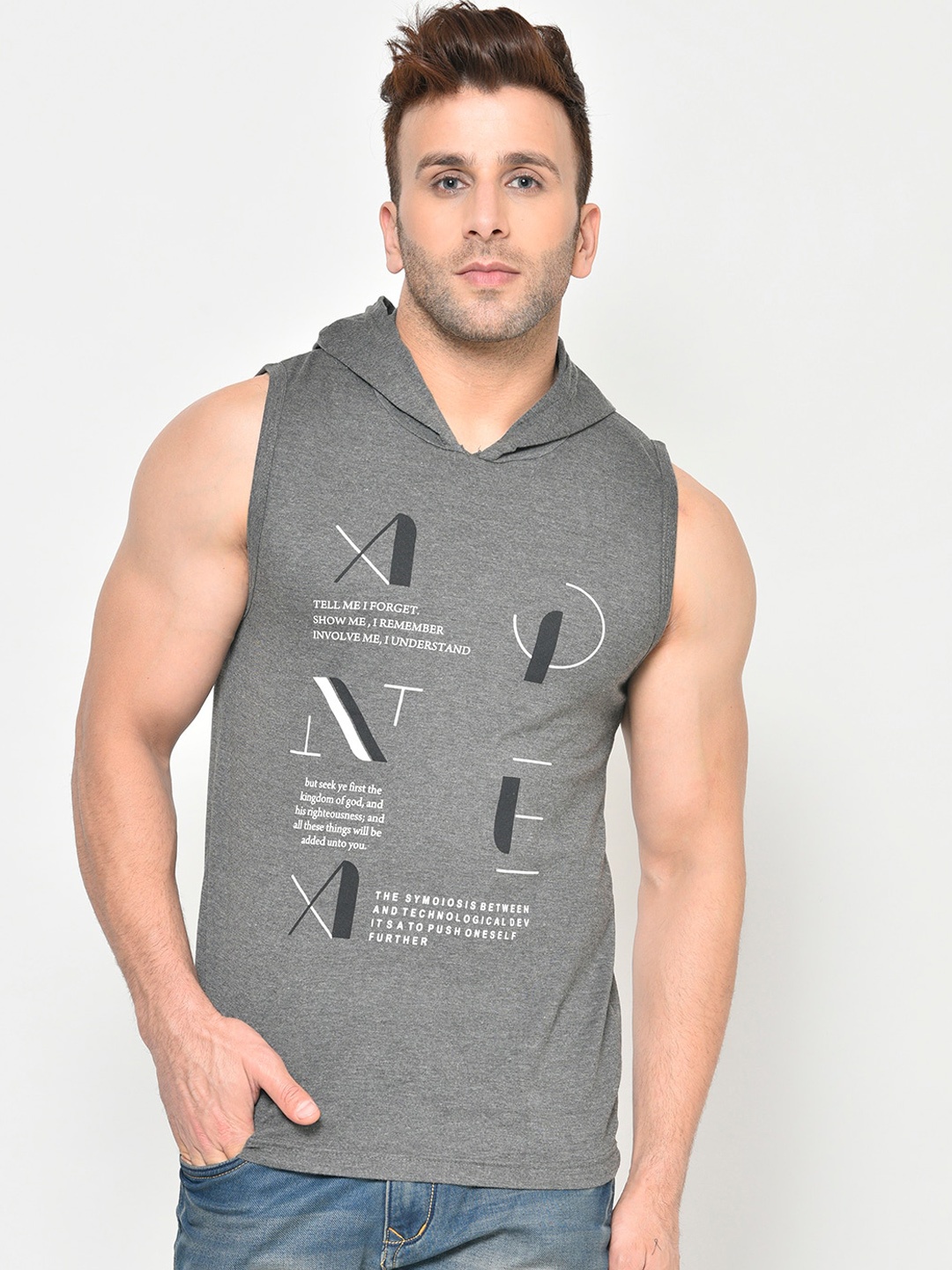 

CHKOKKO Men Grey Melange Printed Dry Fit Hood T-shirt