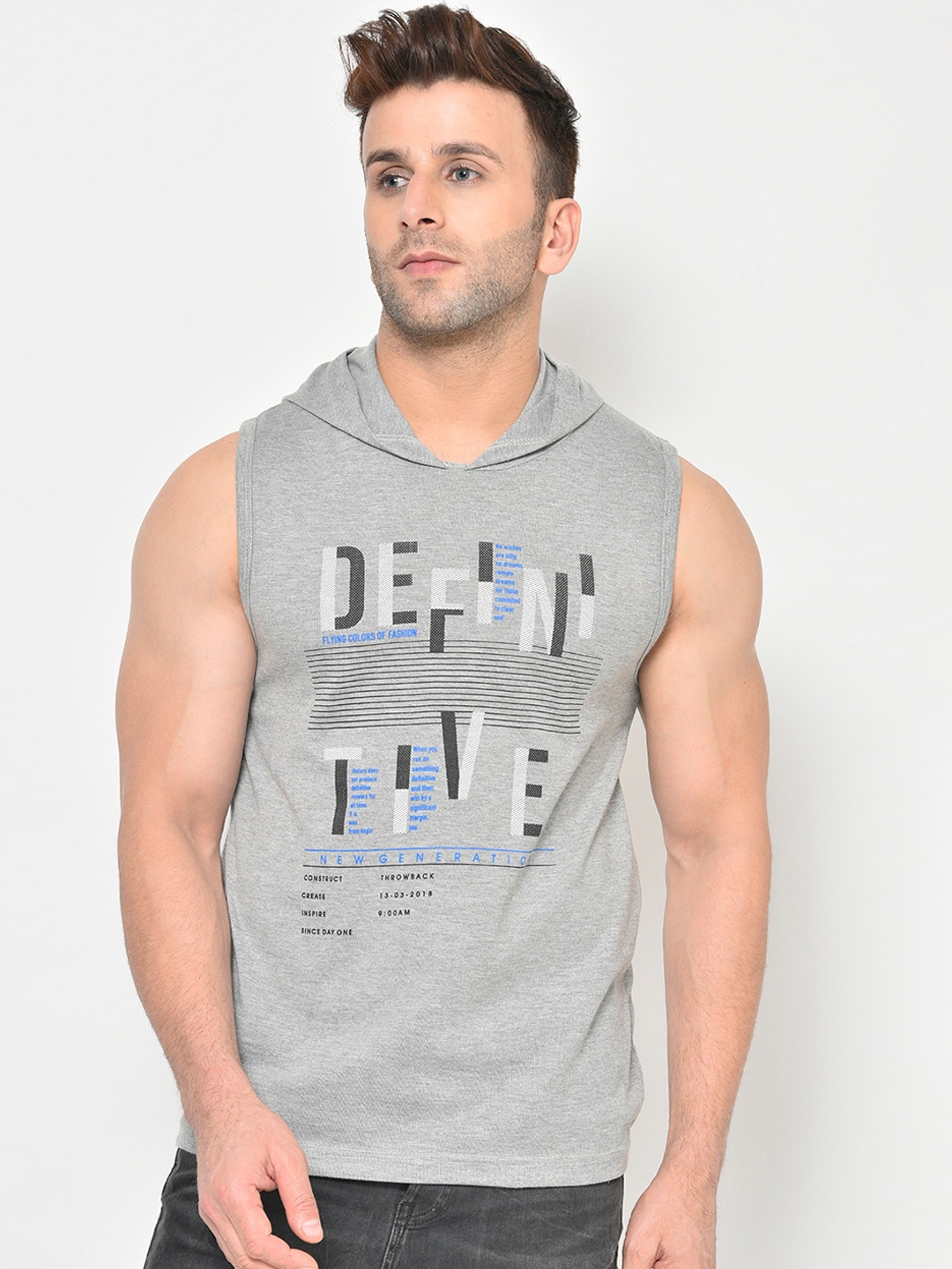

CHKOKKO Men Grey Printed Dry Fit Hood T-shirt