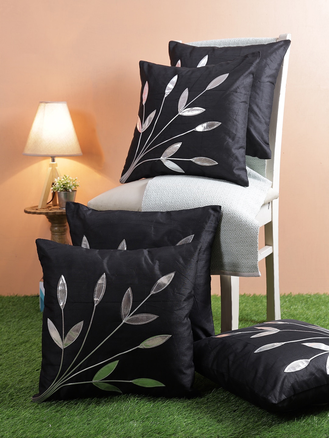 

ROMEE Black & Silver-Toned Set of 5 Leaf Patchwork Designer Cushion Covers