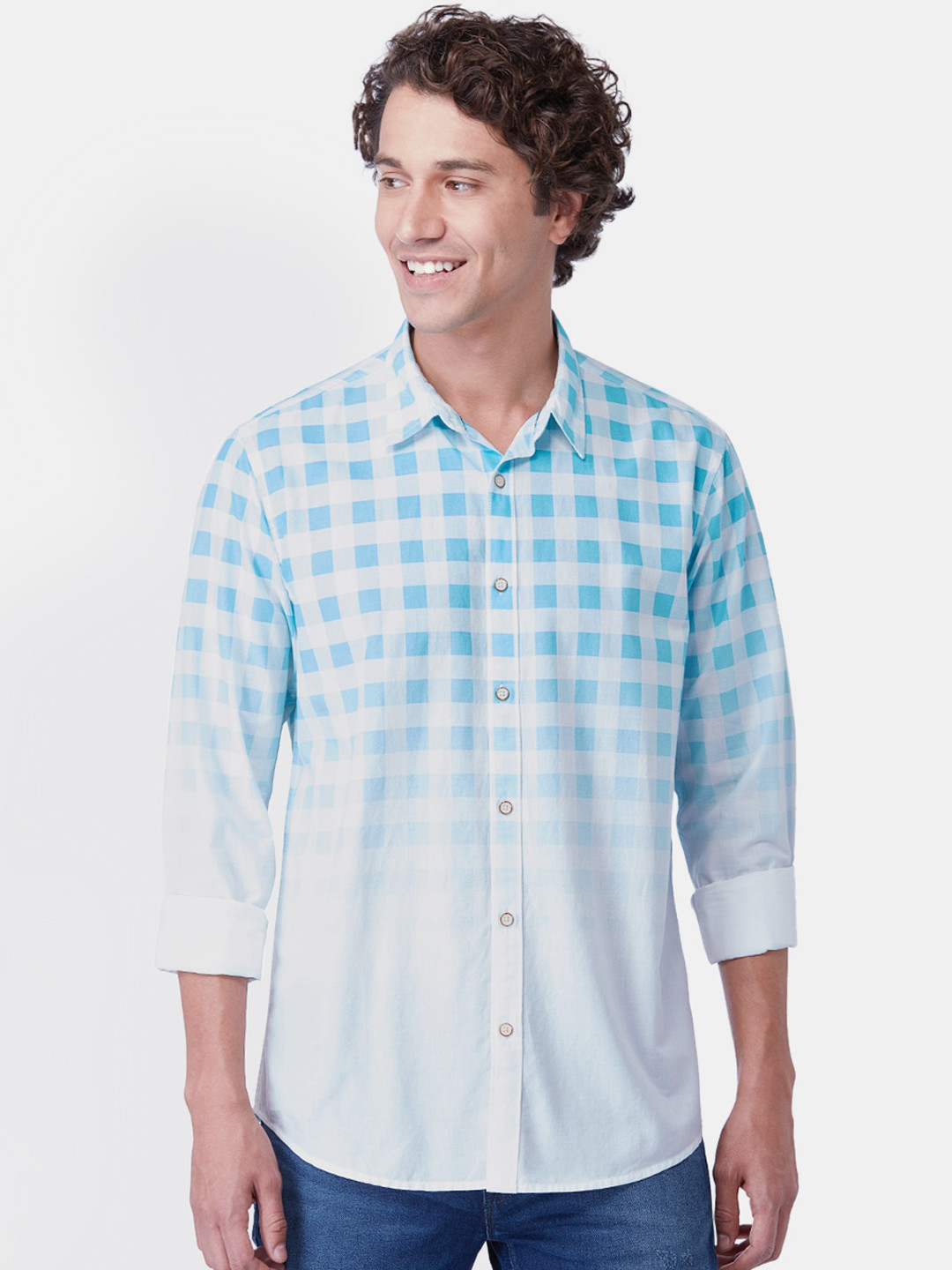 

Pepe Jeans Men Blue & White Regular Fit Checked Casual Shirt