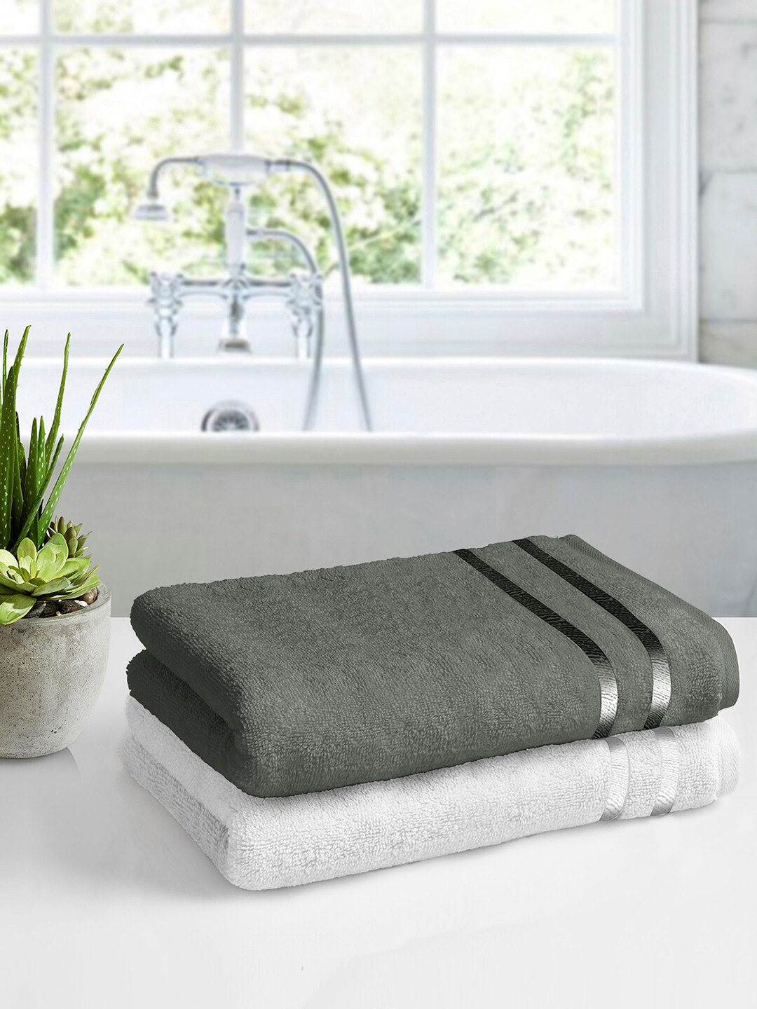 

Story@home Set Of 2 White Grey Solid 450GSM Cotton Medium Size Bath Towels