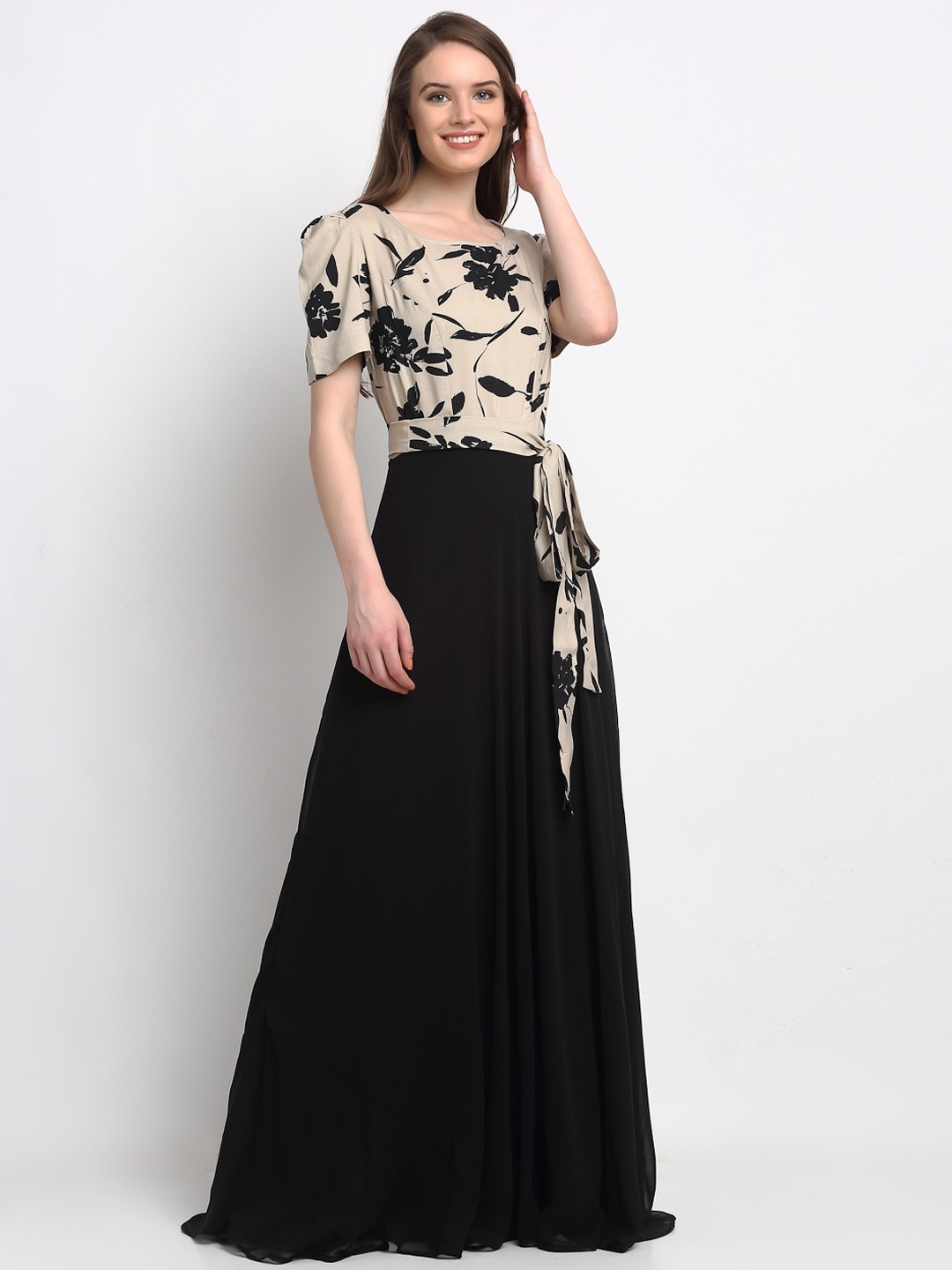

Just Wow Women Black & Beige Printed Maxi Dress