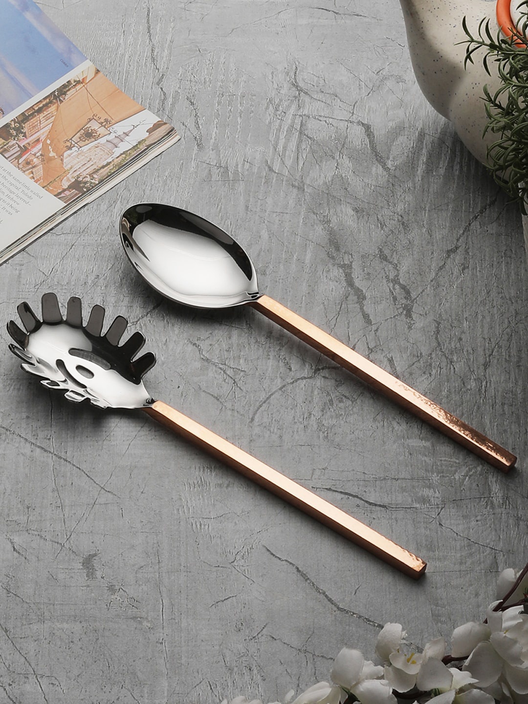 

VarEesha Copper-Toned & Silver-Toned Set