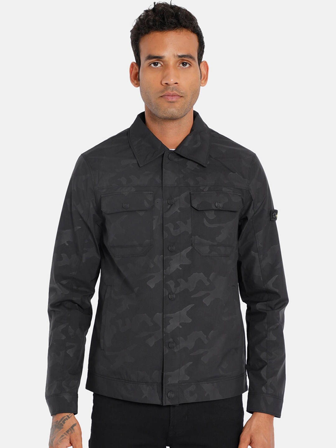 

Arrow New York Men Black Printed Tailored Jacket