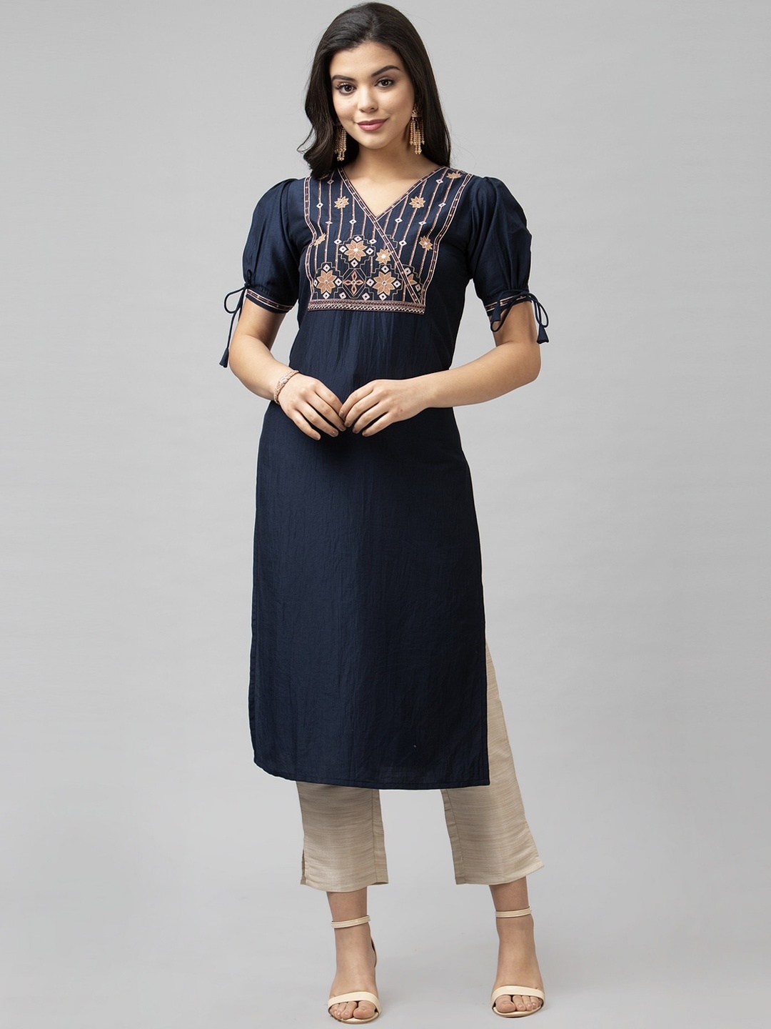

SANISA Women Navy Blue Floral Yoke Design Kurta