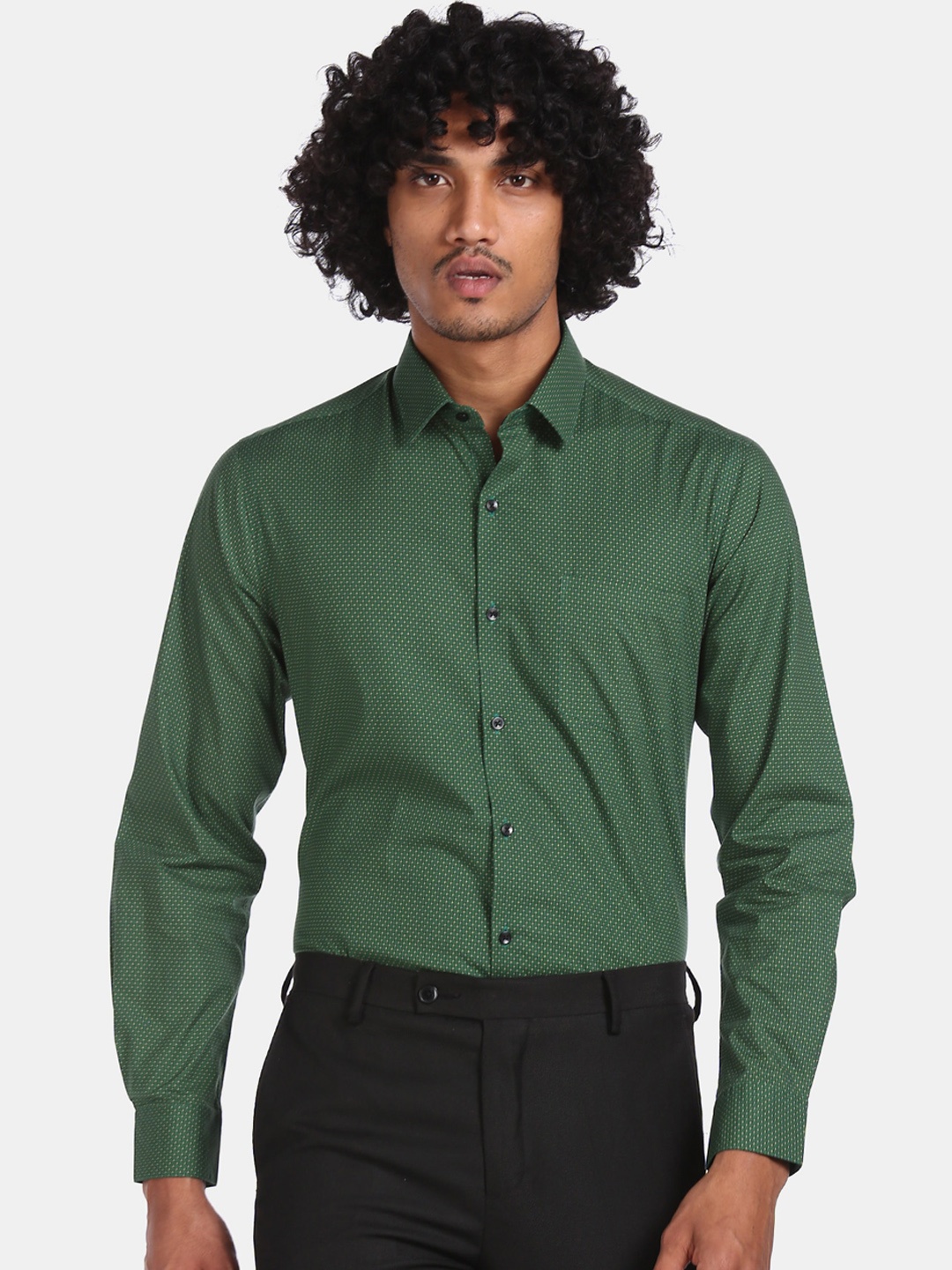 

Arrow Men Green Slim Fit Checked Formal Cotton Shirt